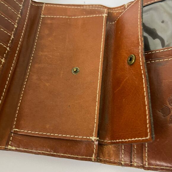 Patricia Nash Terresa Women's Genuine Leather Trifold Snap Wallet 7.75 in Brown - Picture 7 of 16